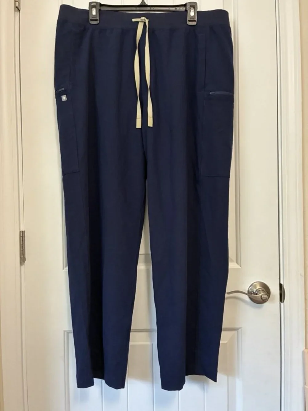 Figs Scrubs Weston Jogger W/Aya Logo Size 2XLS In Navy 38” x 28”